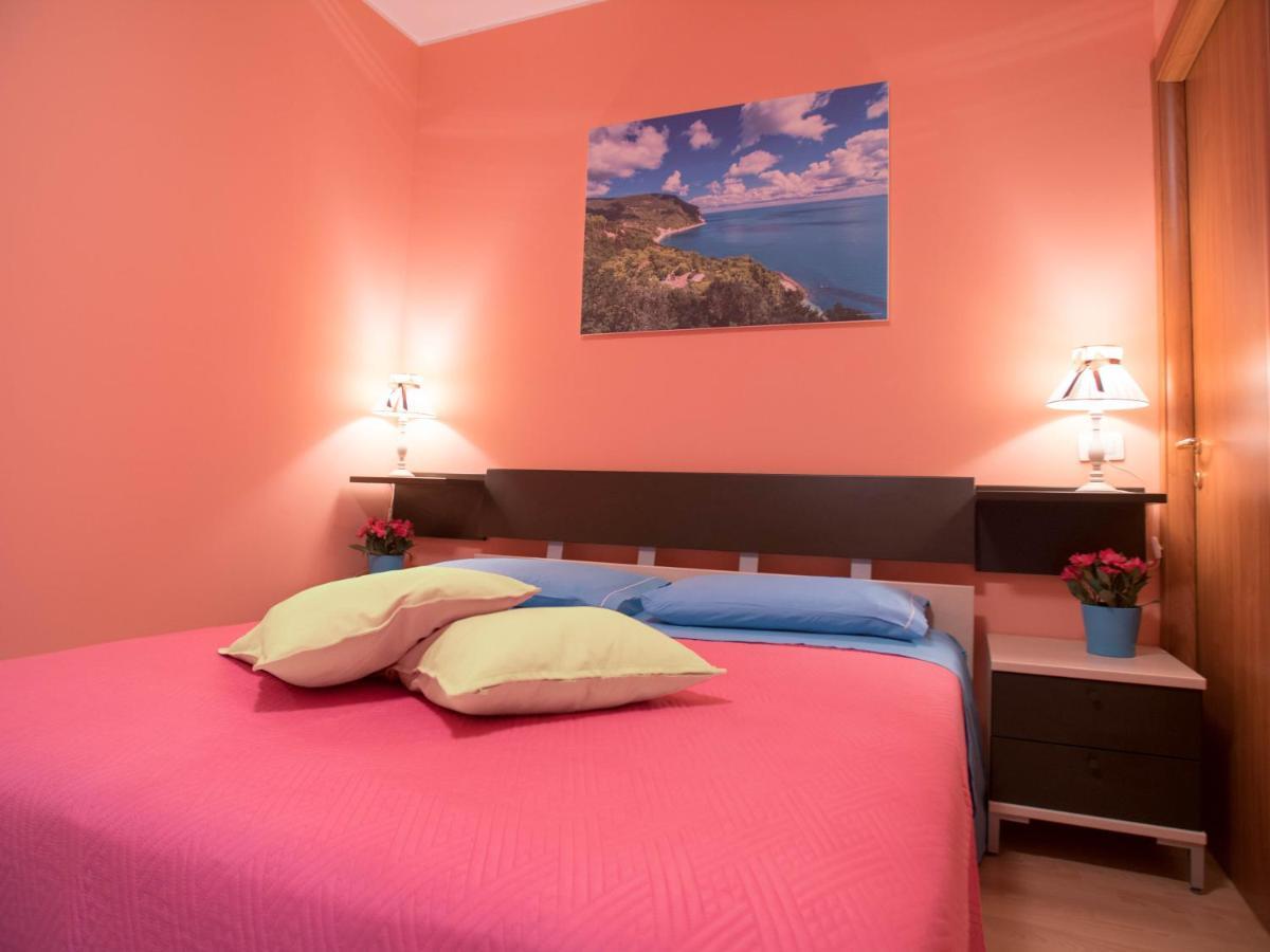 Juliette Rooms Iesi Dış mekan fotoğraf